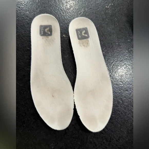 Veja Women’s Size 7 EU 38 Lace Up Low Top Casual Shoes Leather - Picture 8 of 9